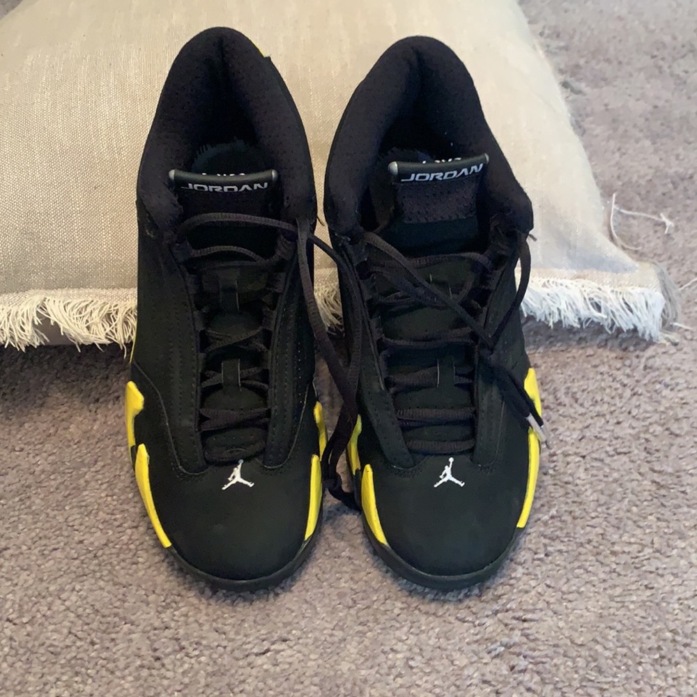 Retro Thunder - image 2